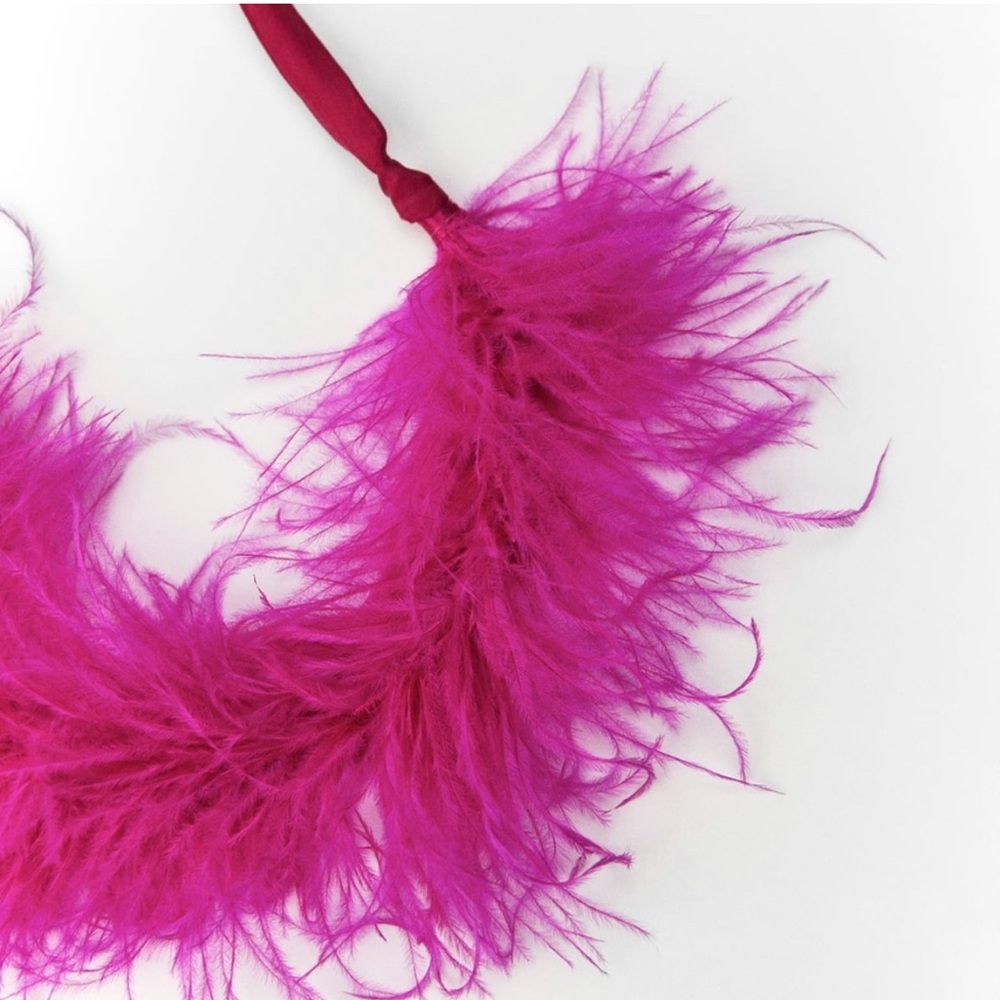 ZARA Feather Necklace - Picture 3 of 4